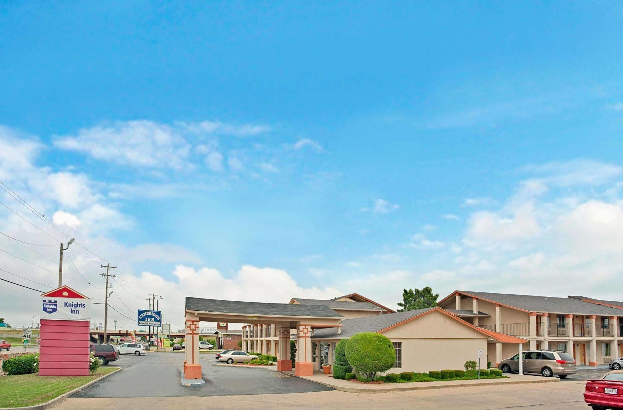 Quality Inn Oklahoma City South Екстериор снимка
