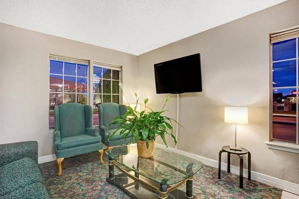 Quality Inn Oklahoma City South Екстериор снимка